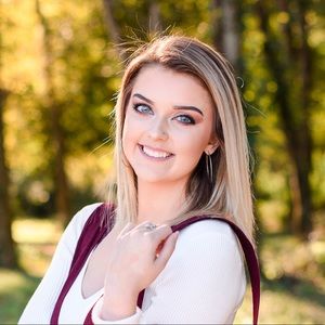 Meet your Posher, Olivia